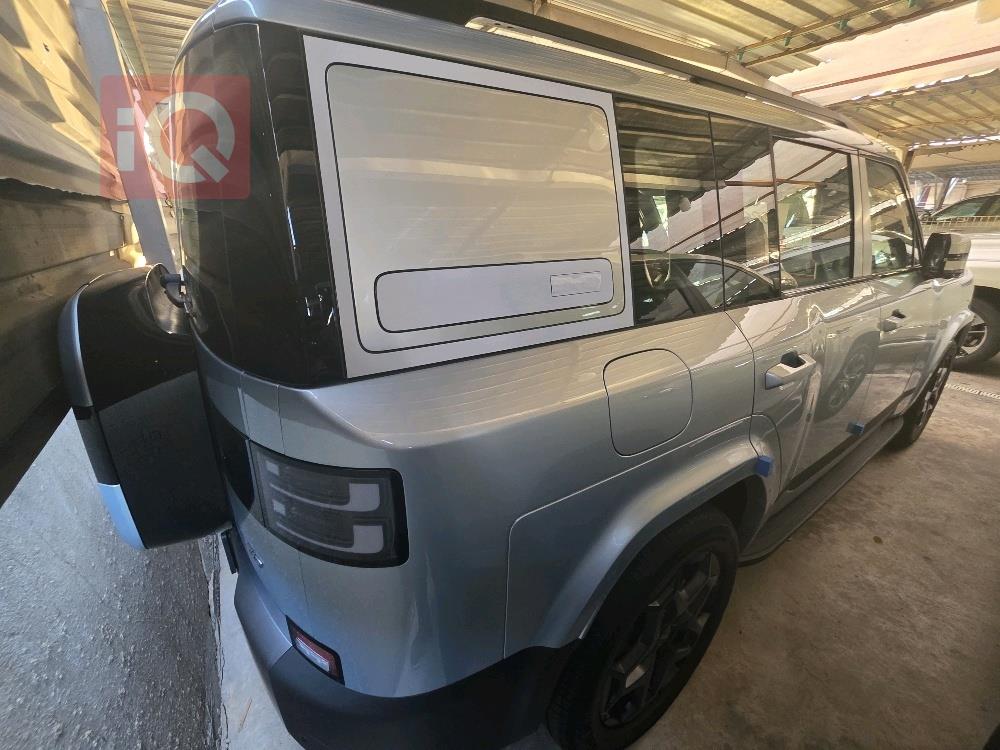 BYD Leopard 7